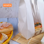 ถุงกระดาษคราฟท์ สีขาว มีหน้าต่าง ตั้งได้ ใส่ขนมปัง